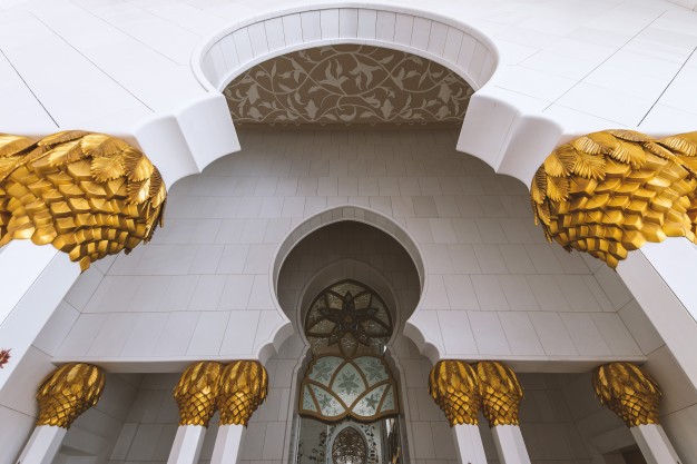ОАЭ и Катар собираются открыть официальные посольства в Украине